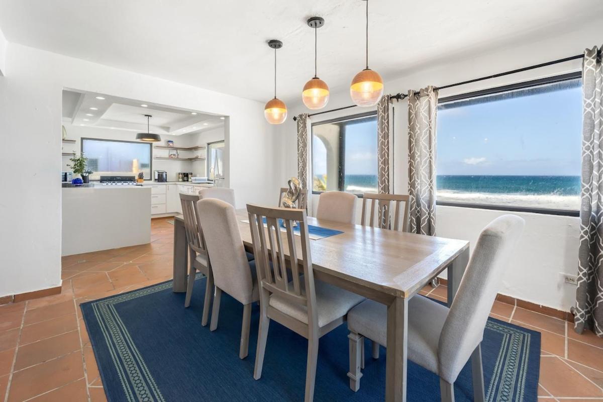 4 Bedroom Kikita Beach Villa Oceanfront W Pool Dorado Buitenkant foto